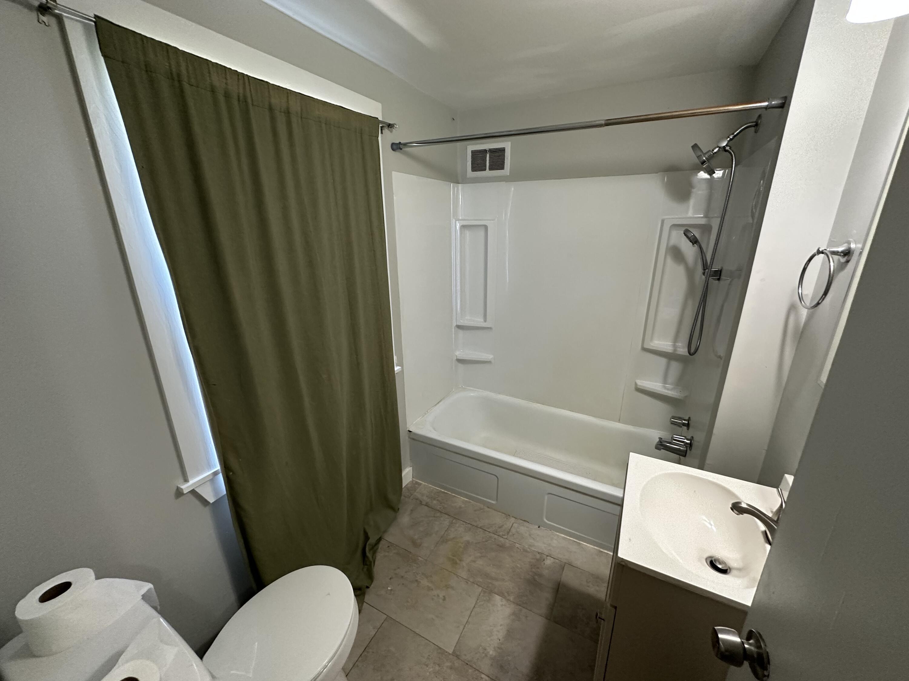 69 Dirigo Drive Bangor ME 04401