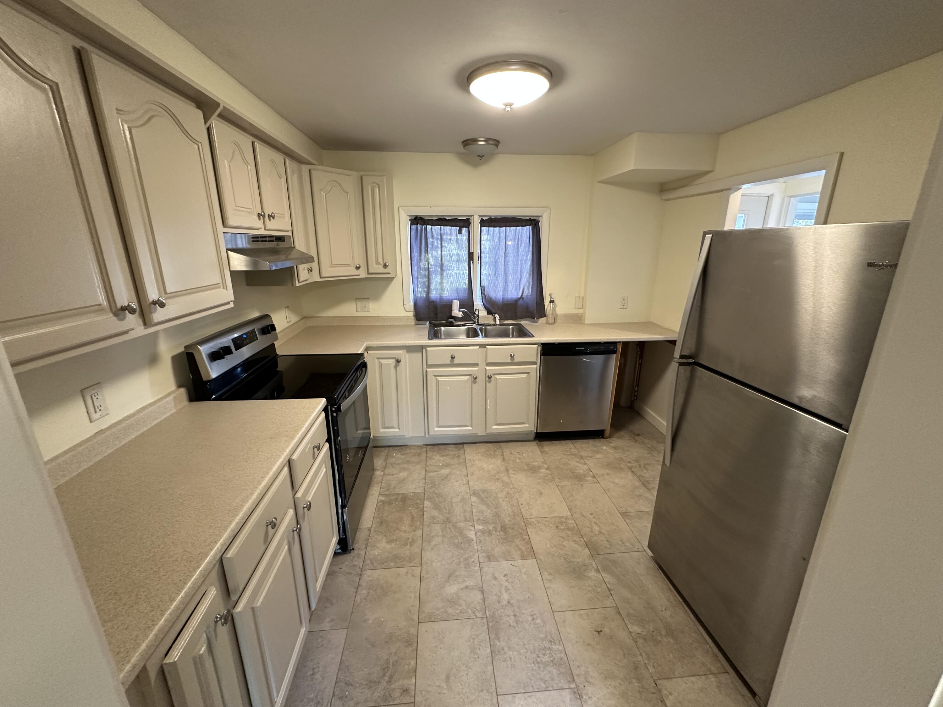 69 Dirigo Drive Bangor ME 04401