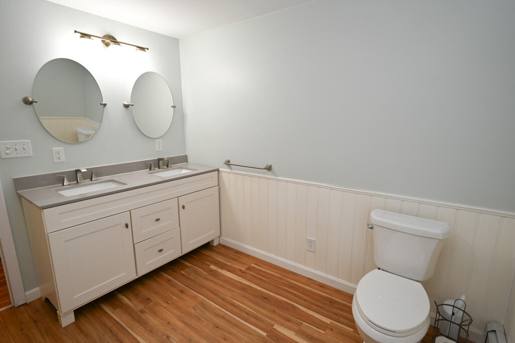 22 Wheelden Heights Hampden ME 04444