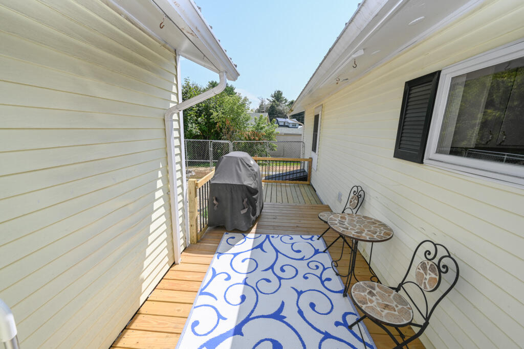 22 Wheelden Heights Hampden ME 04444