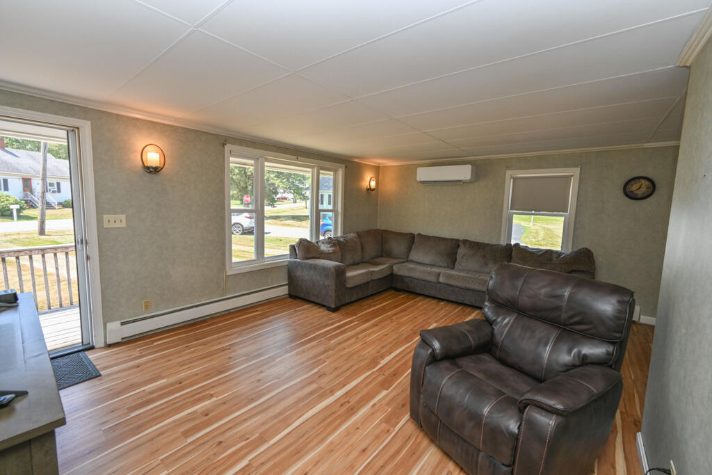 22 Wheelden Heights Hampden ME 04444