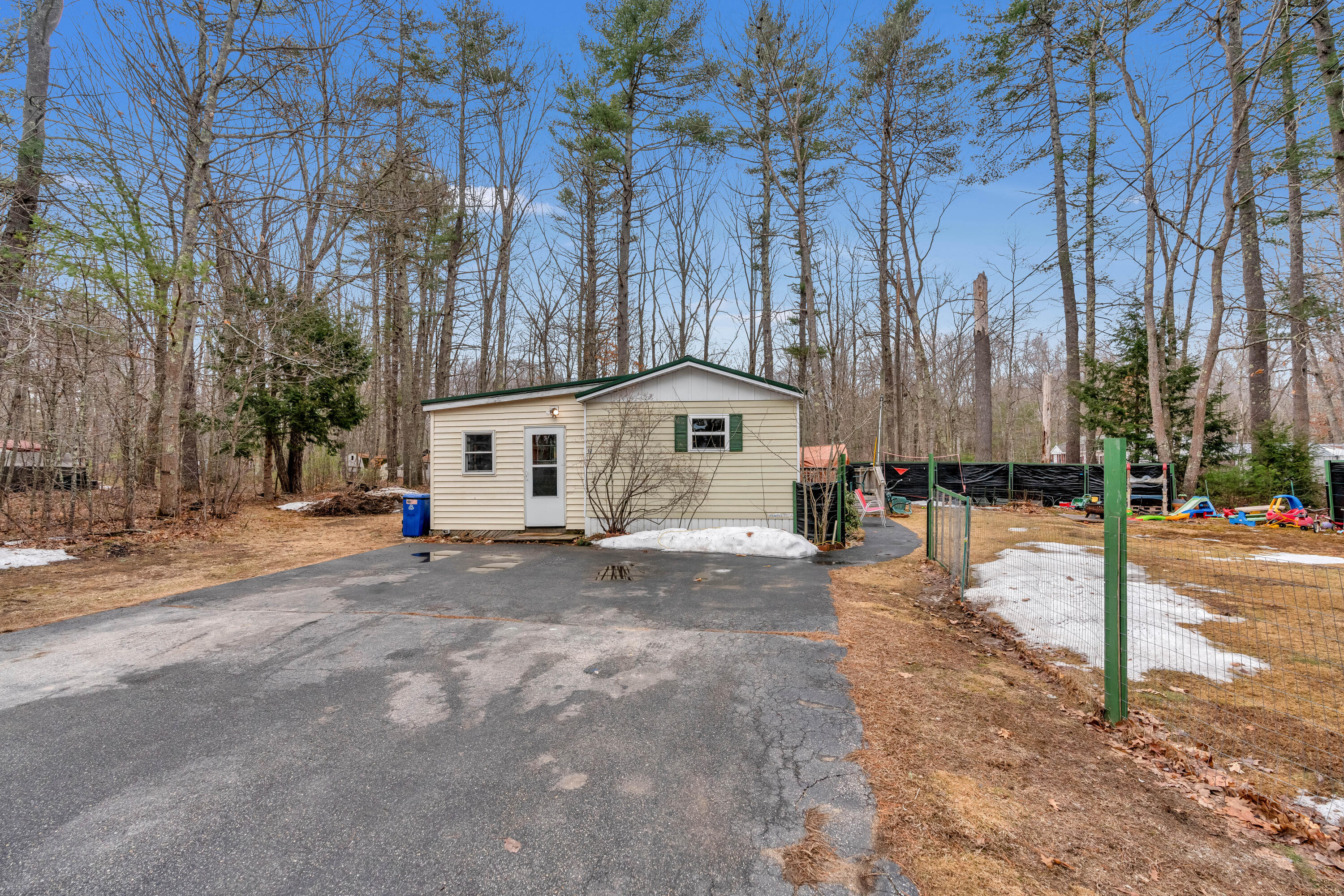 17 Red Fox Lane Sanford ME 04073