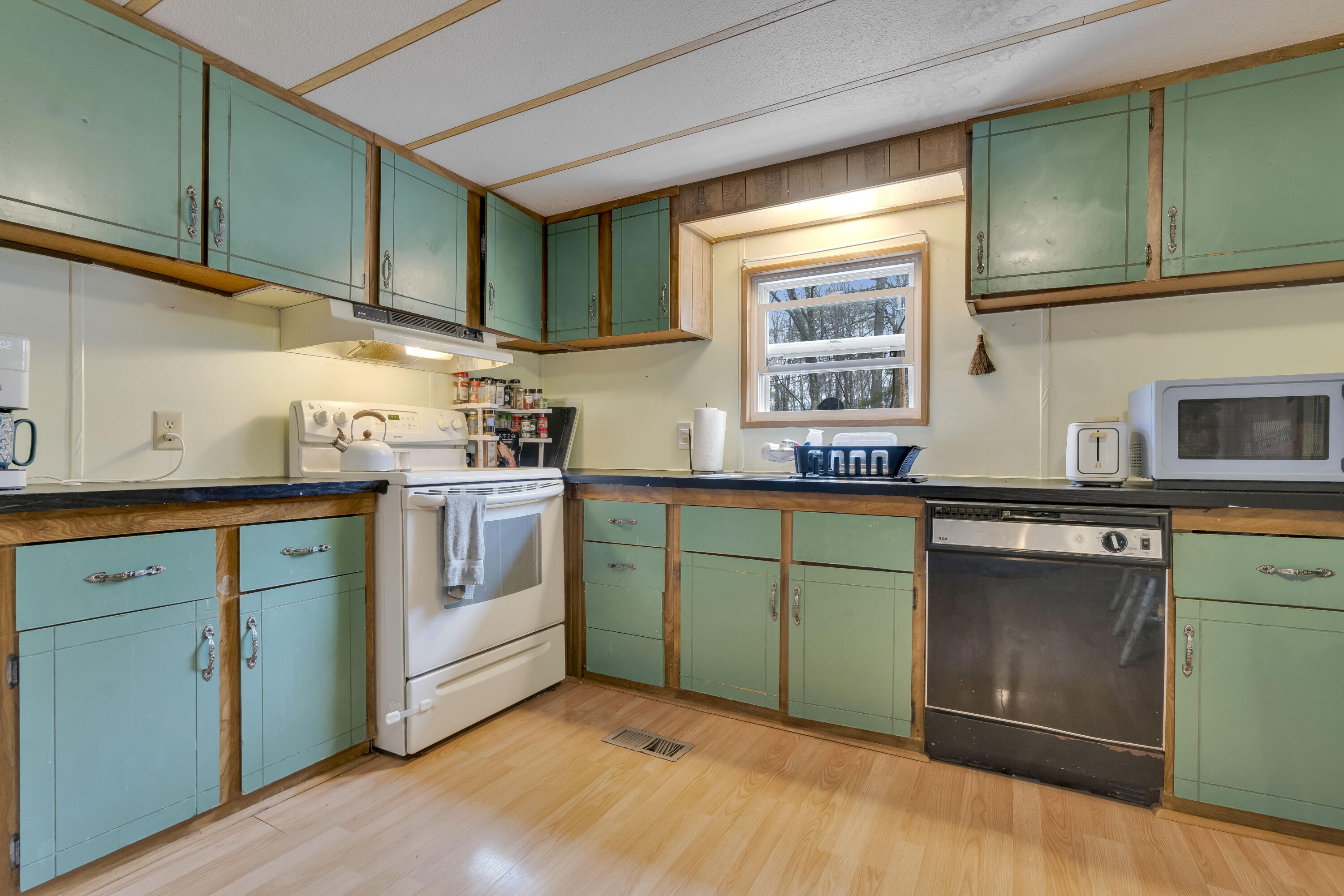 17 Red Fox Lane Sanford ME 04073