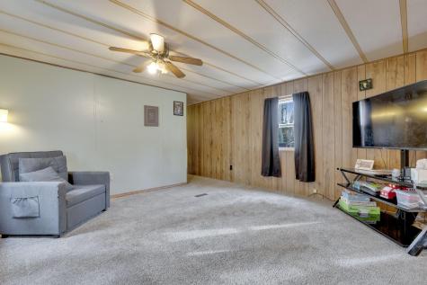 17 Red Fox Lane Sanford ME 04073