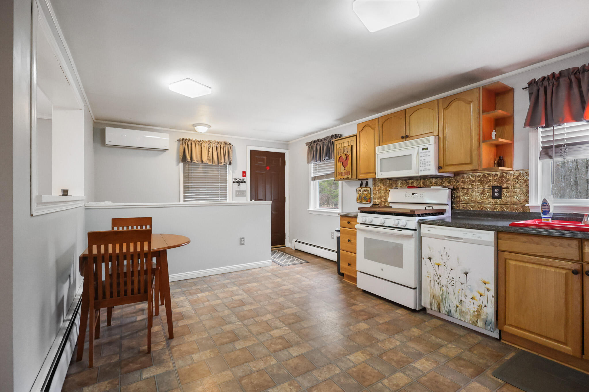 190 Transalpine Road Lincoln ME 04457