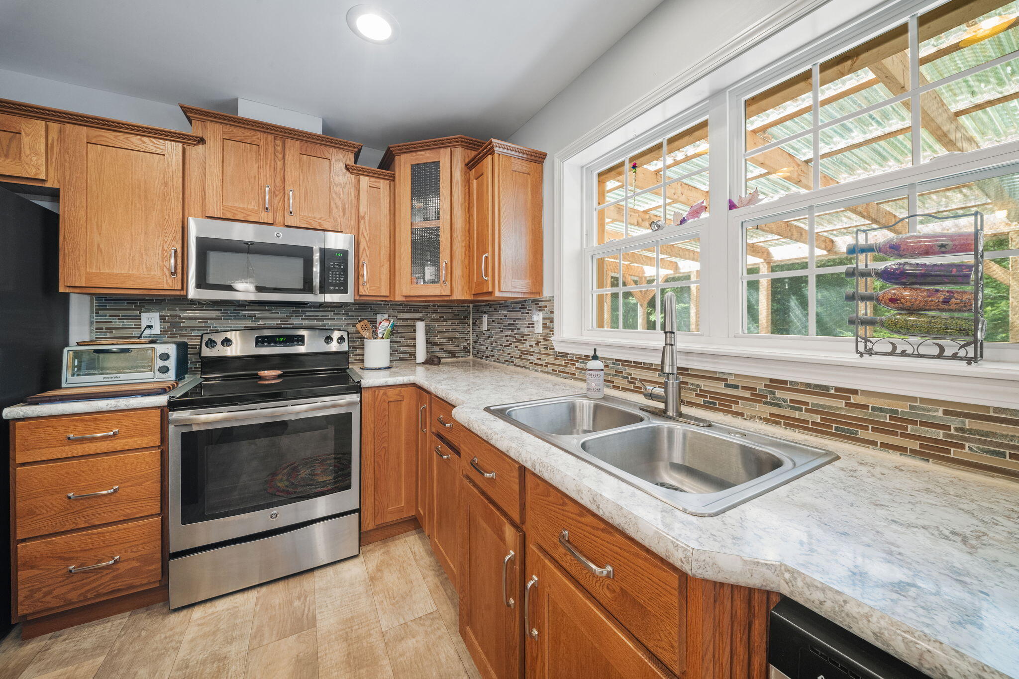 811 Newbury Neck Road Surry ME 04684
