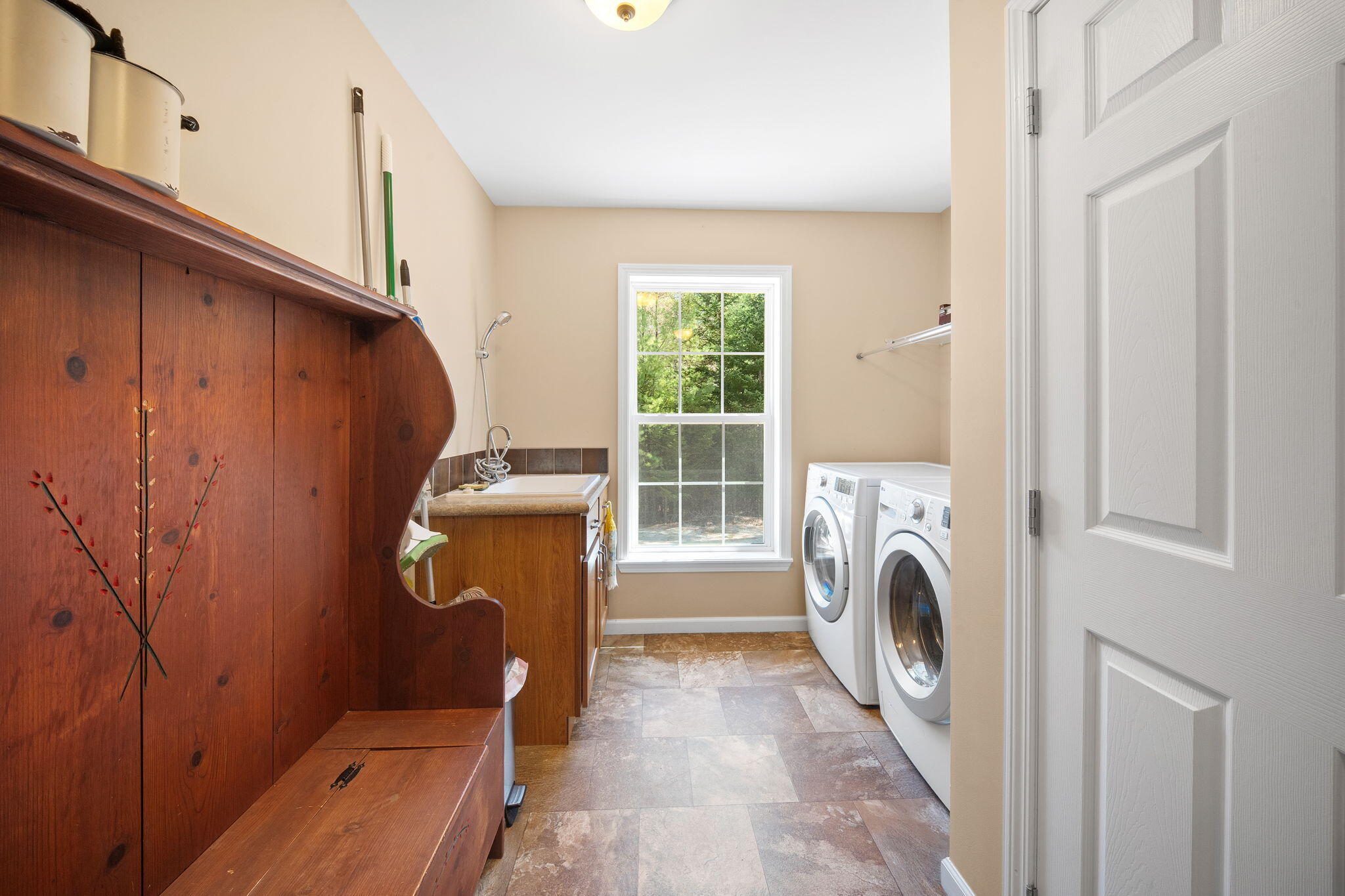 811 Newbury Neck Road Surry ME 04684