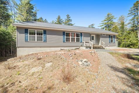 811 Newbury Neck Road Surry ME 04684
