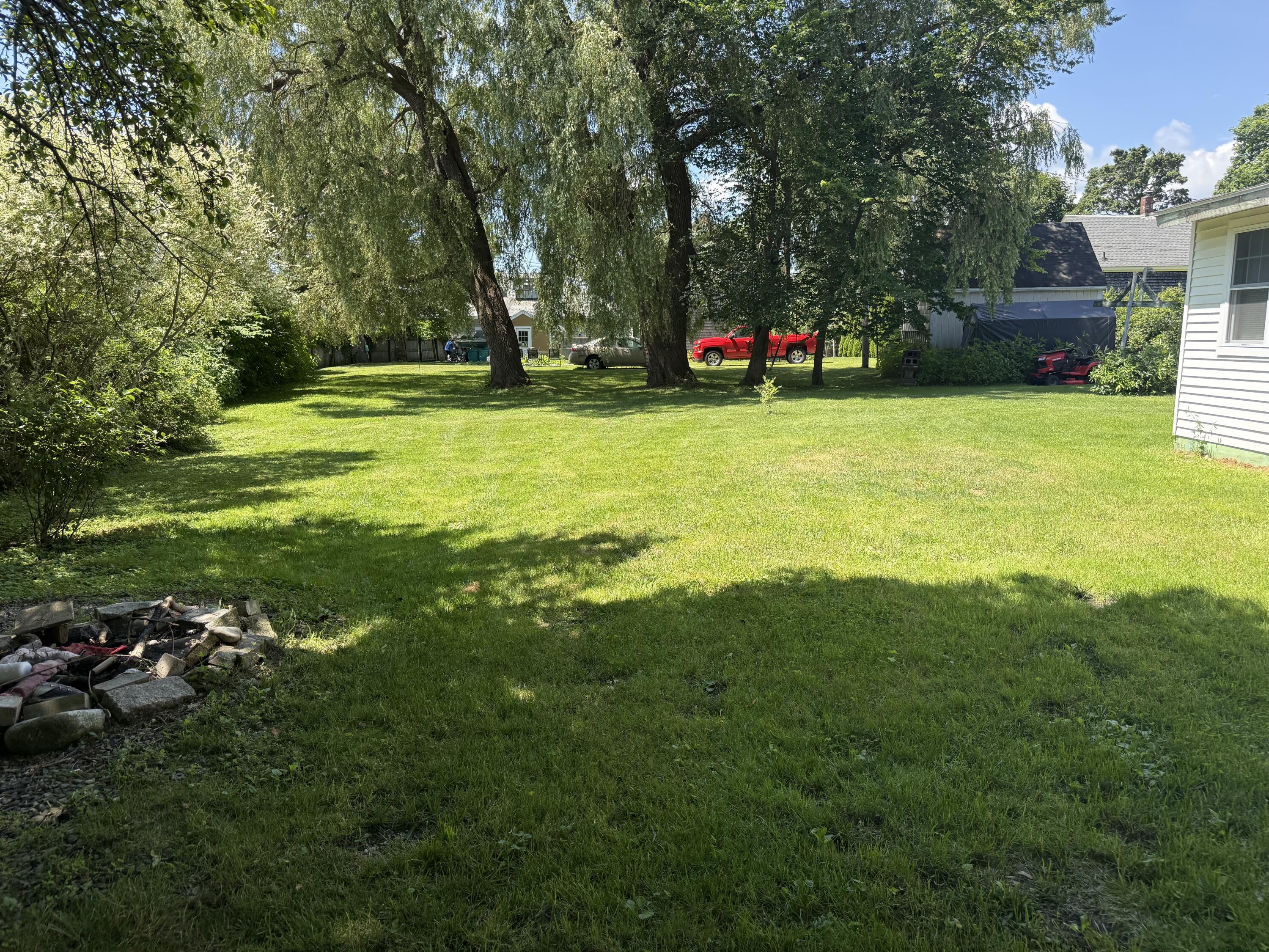 15 Carrolls Lane Rockland ME 04841