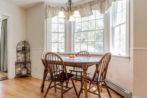 82 Autumn Lane Yarmouth ME 04096