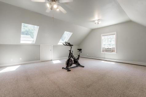82 Autumn Lane Yarmouth ME 04096