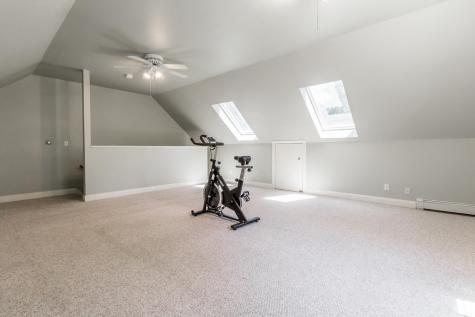 82 Autumn Lane Yarmouth ME 04096