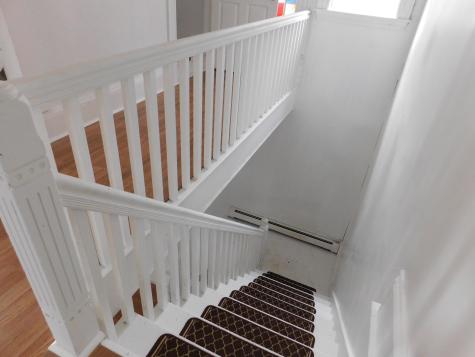 15 Western Promenade Auburn ME 04210