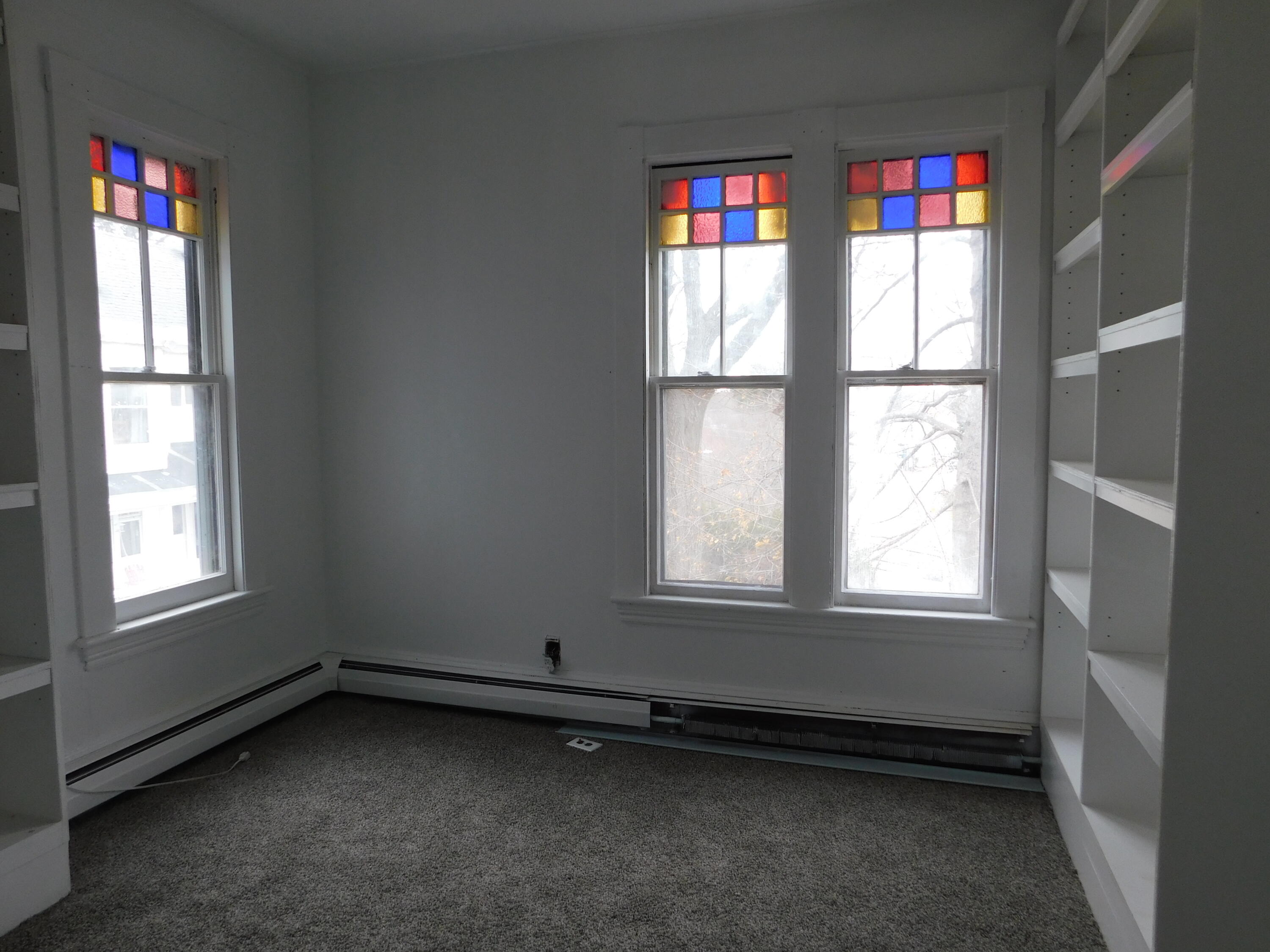 15 Western Promenade Auburn ME 04210