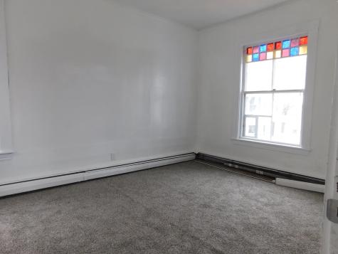 15 Western Promenade Auburn ME 04210