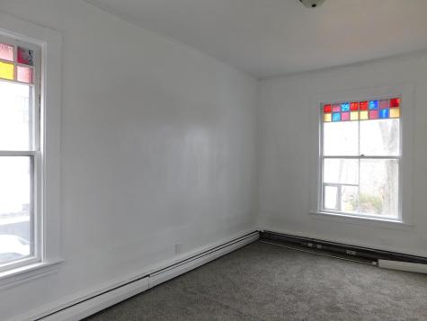 15 Western Promenade Auburn ME 04210