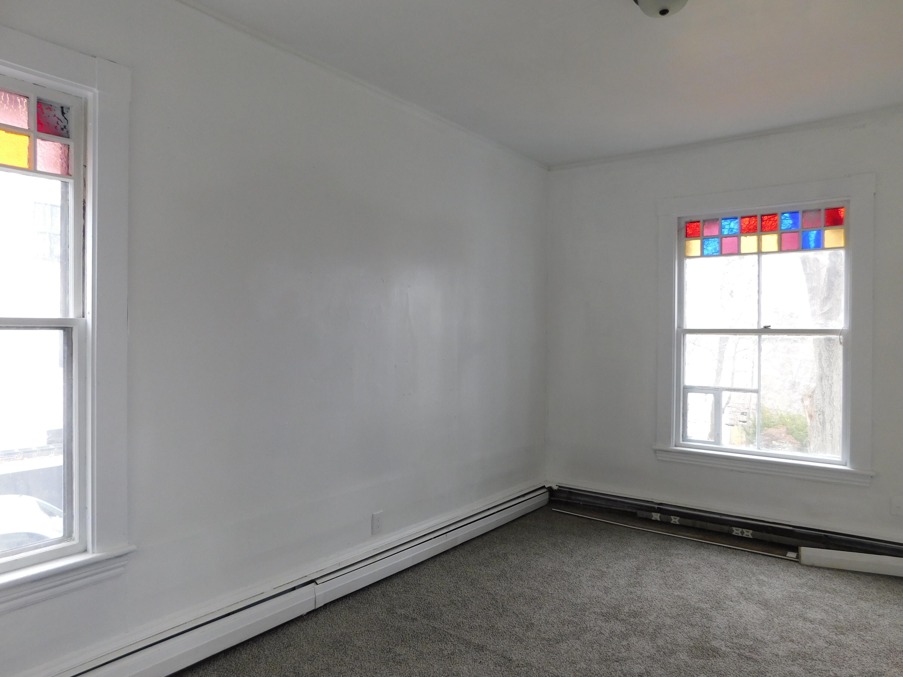 15 Western Promenade Auburn ME 04210