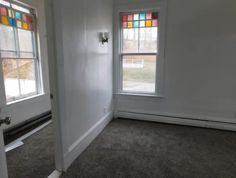 15 Western Promenade Auburn ME 04210