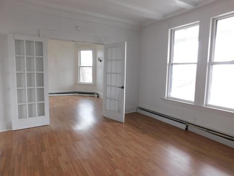 15 Western Promenade Auburn ME 04210