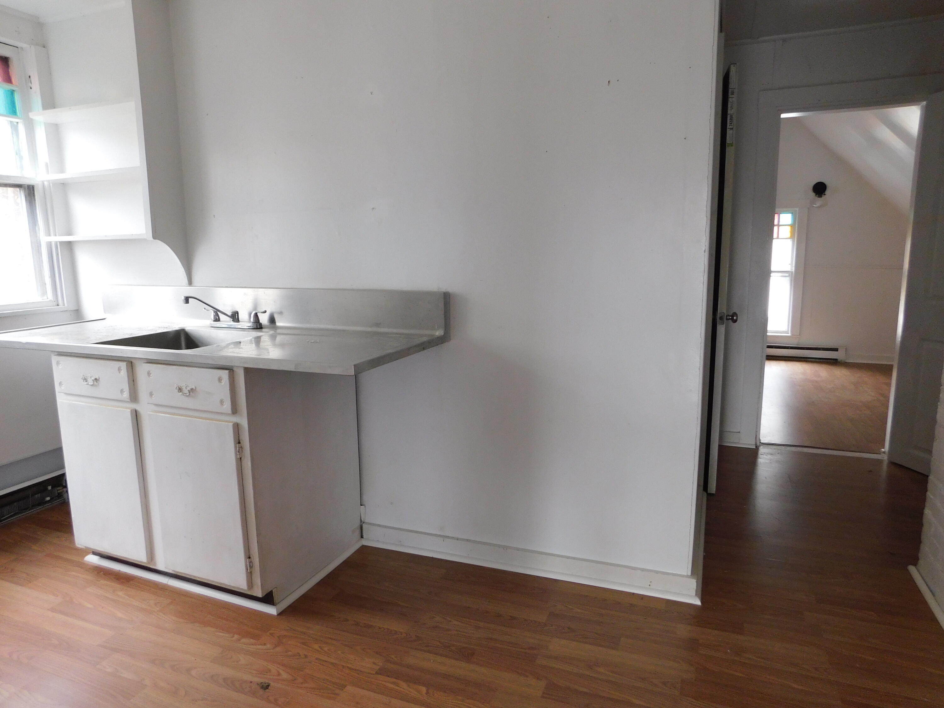 15 Western Promenade Auburn ME 04210