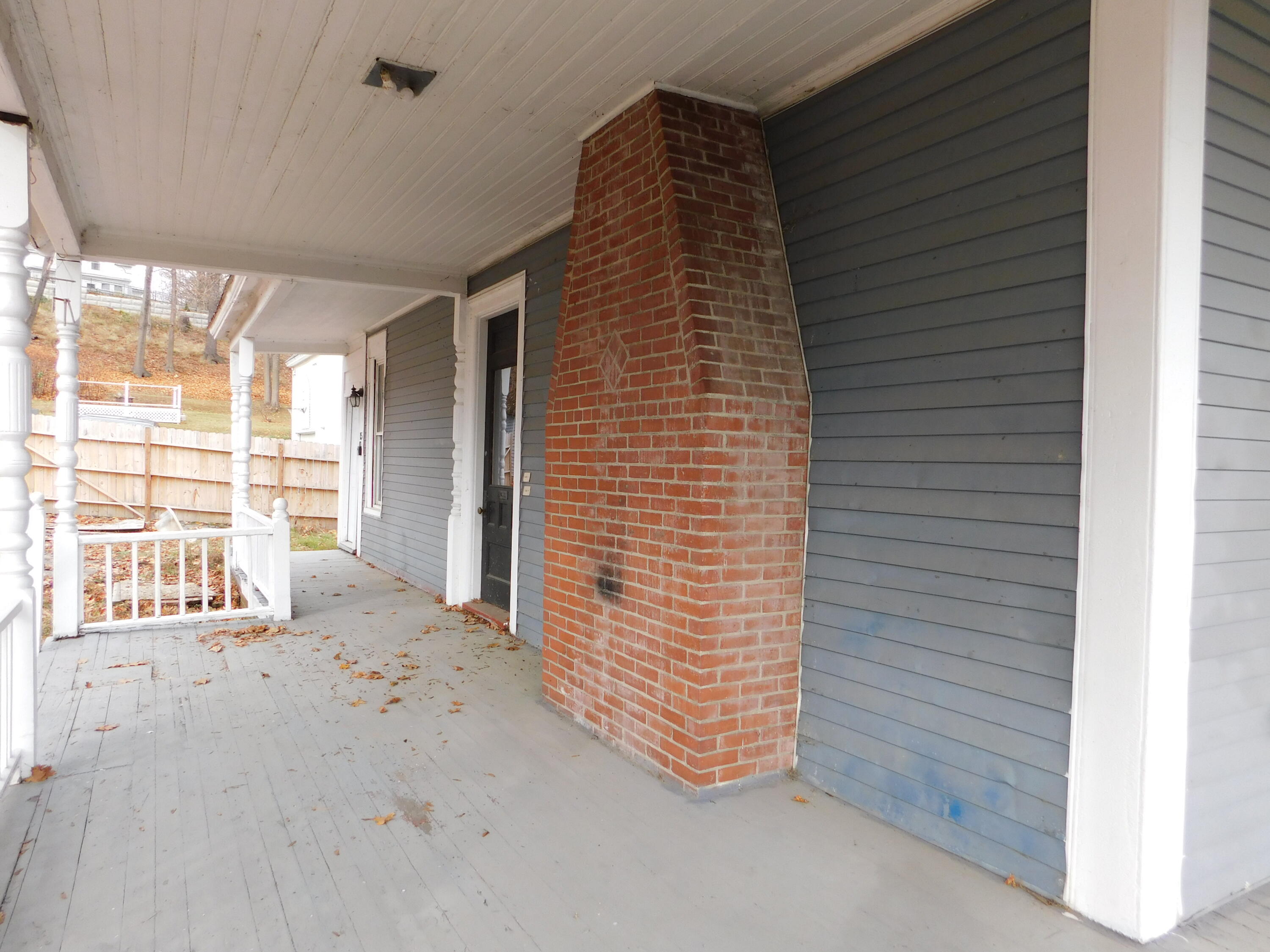 15 Western Promenade Auburn ME 04210