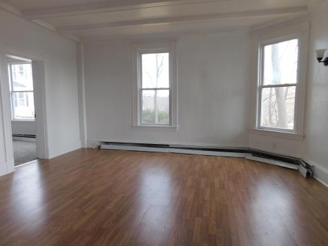 15 Western Promenade Auburn ME 04210