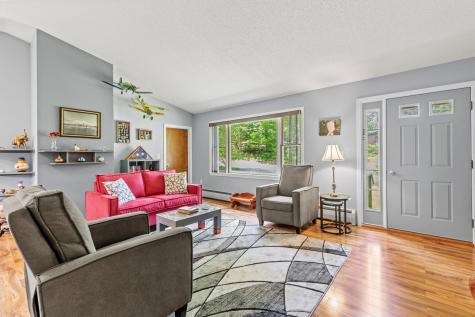 23 E Eleanor Avenue Standish ME 04084