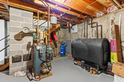 23 E Eleanor Avenue Standish ME 04084