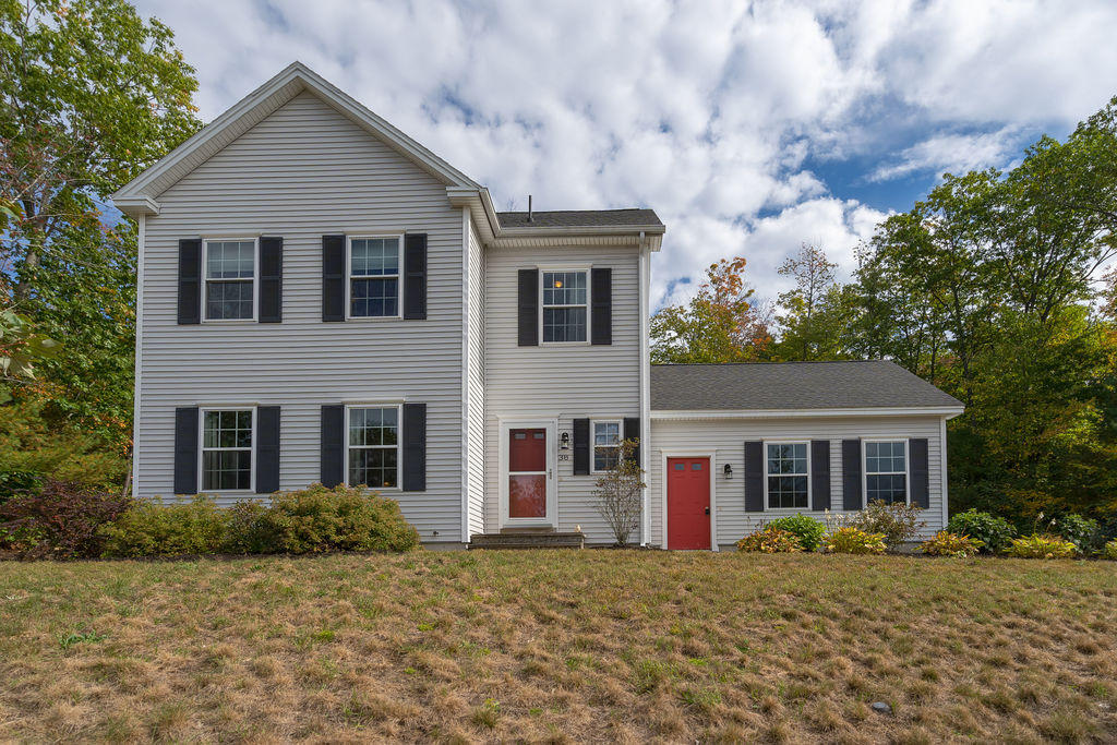 38 Thrush Terrace Windham ME 04062