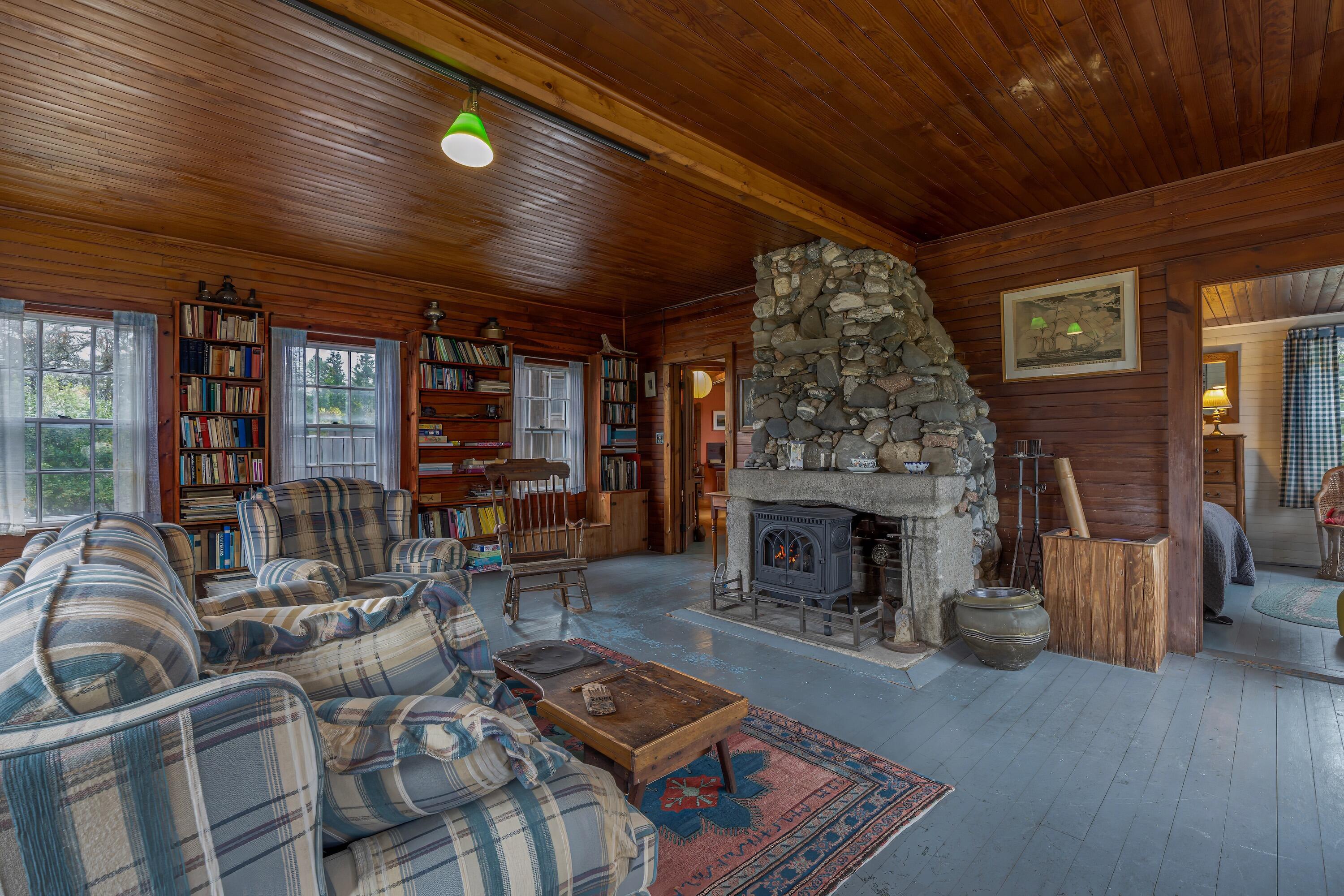 163 Back Road Brooklin ME 04616