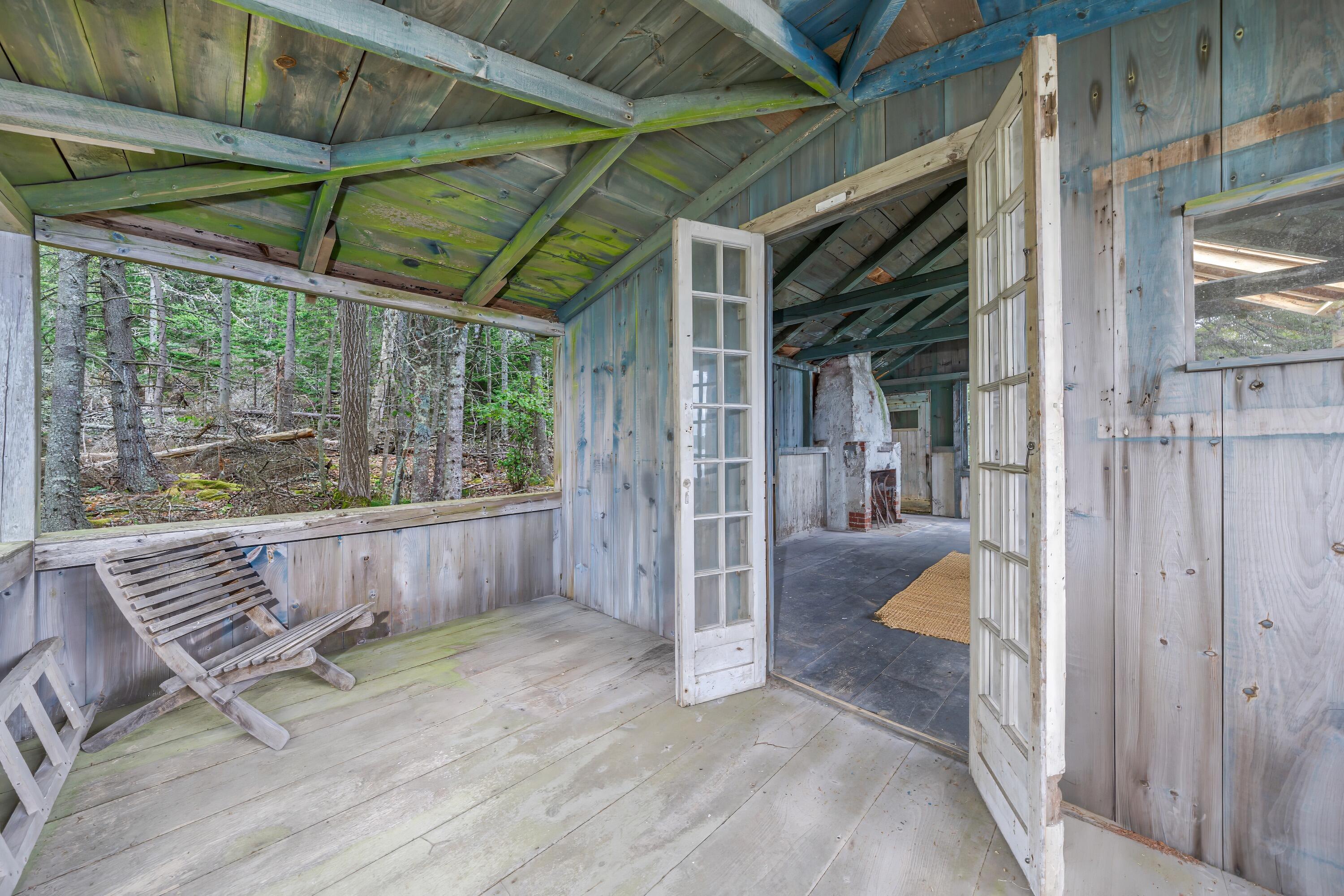 163 Back Road Brooklin ME 04616