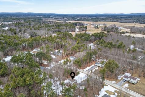 16 Captain's Way Buxton ME 04093