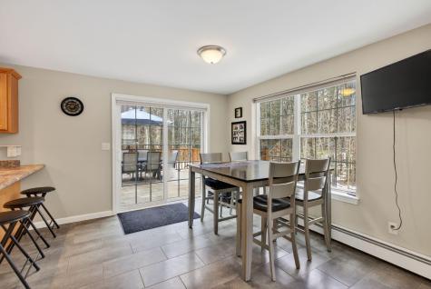 16 Captain's Way Buxton ME 04093