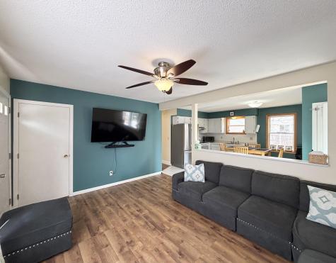 15 Roslin Avenue Lewiston ME 04240