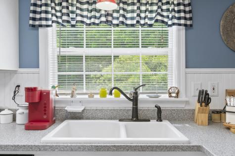 12 Billfred Way Poland ME 04274