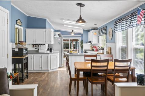 12 Billfred Way Poland ME 04274