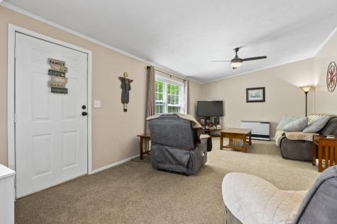 12 Billfred Way Poland ME 04274