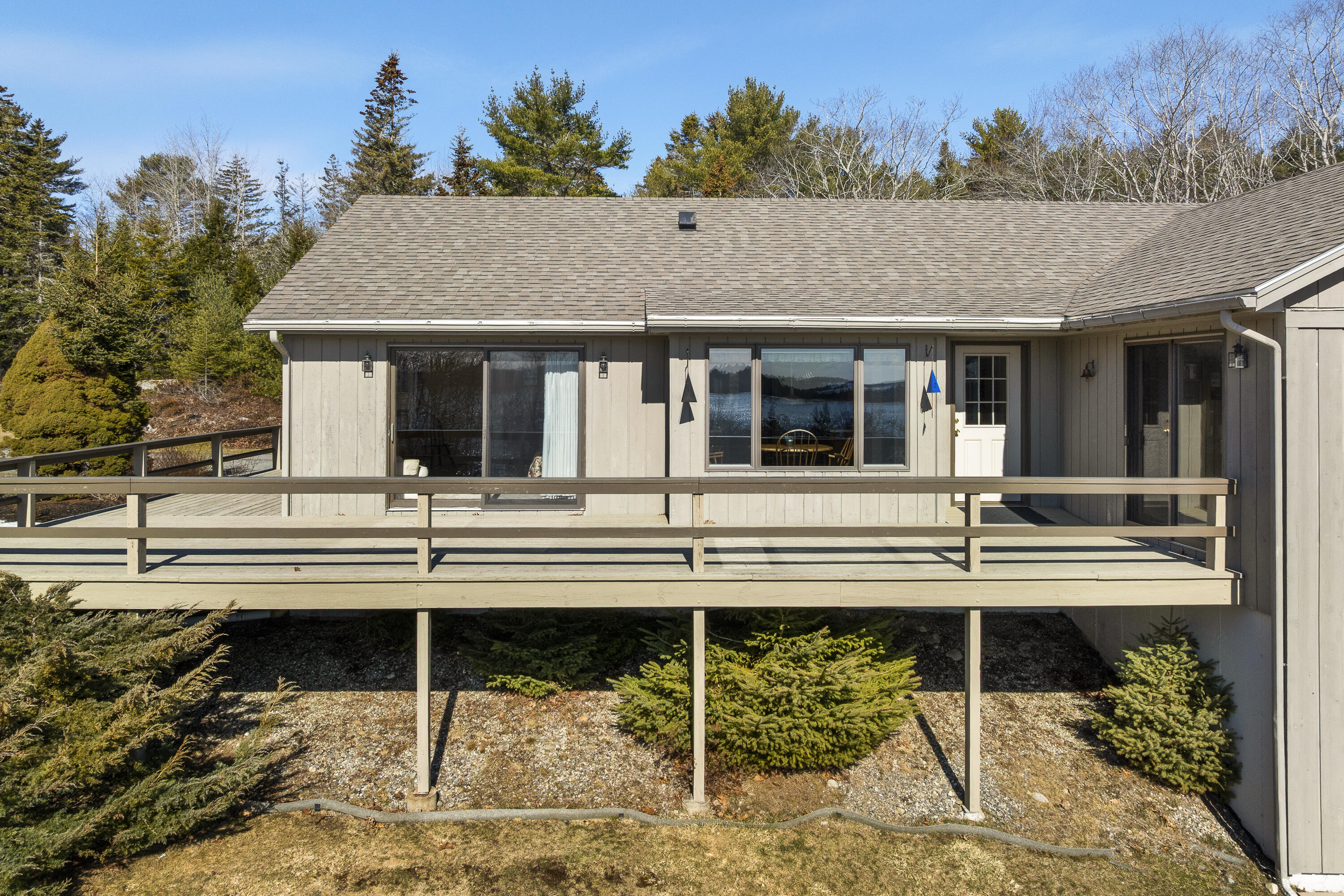 153 Back Shore Road Bristol ME 04564