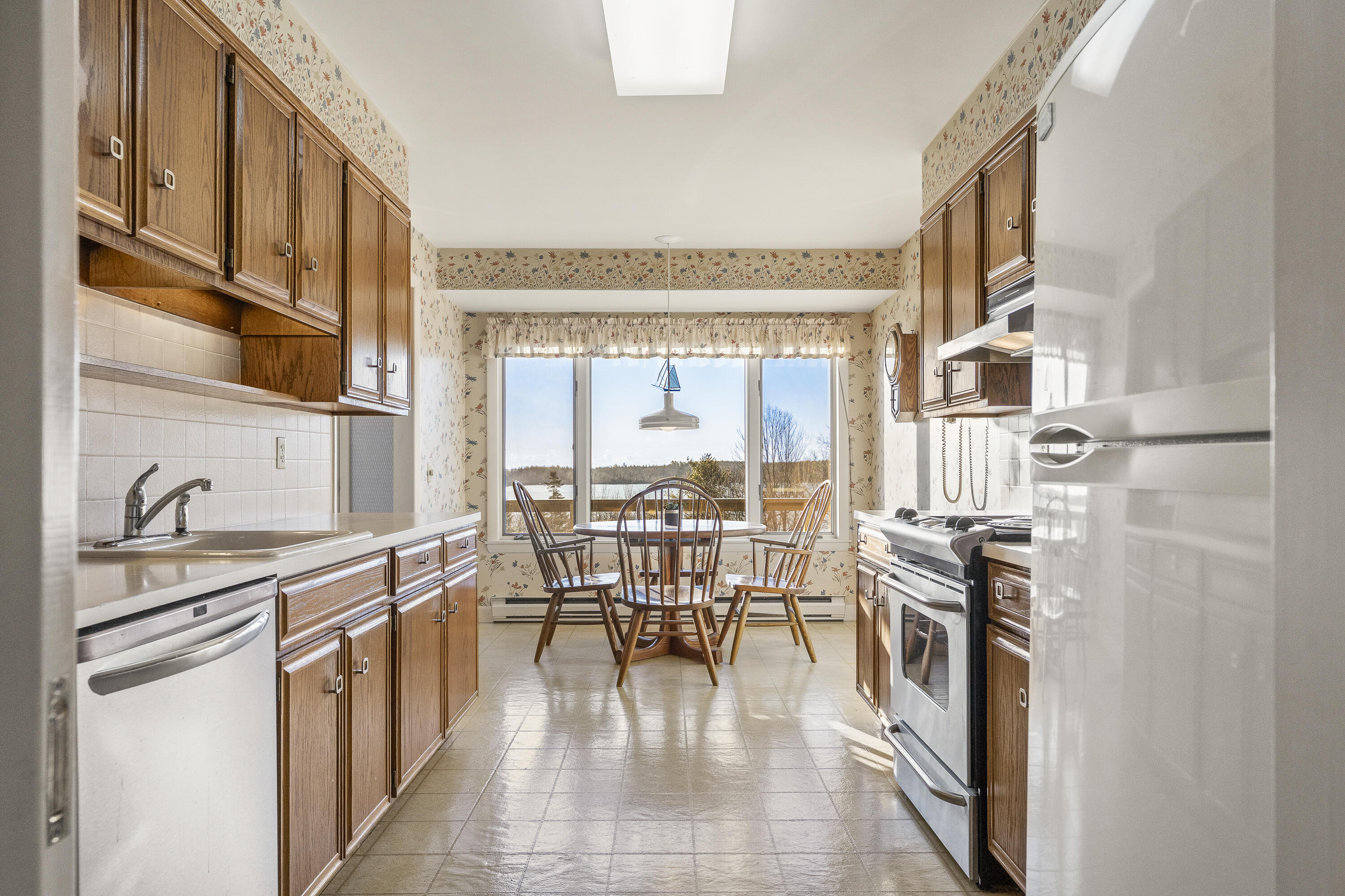 153 Back Shore Road Bristol ME 04564