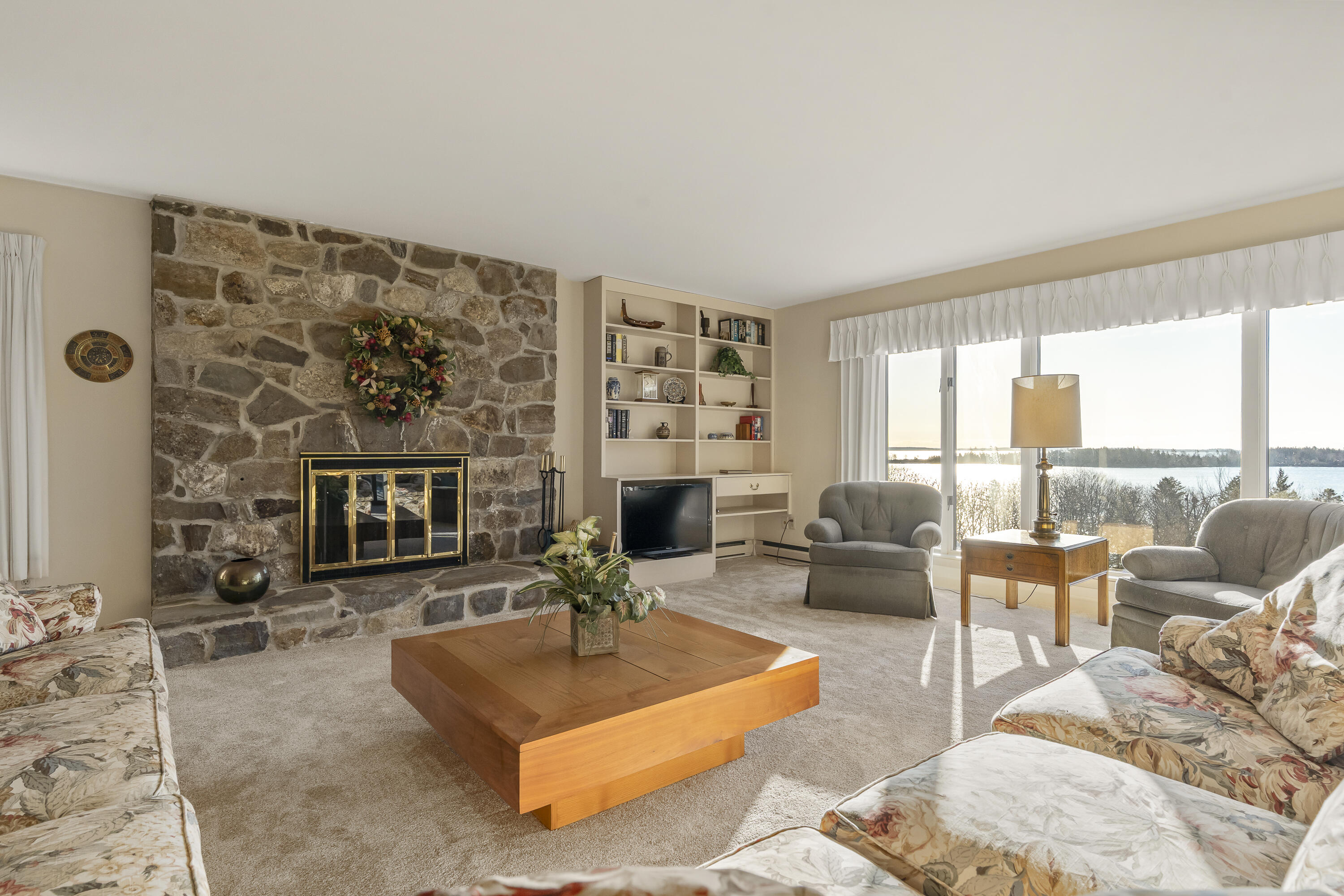 153 Back Shore Road Bristol ME 04564