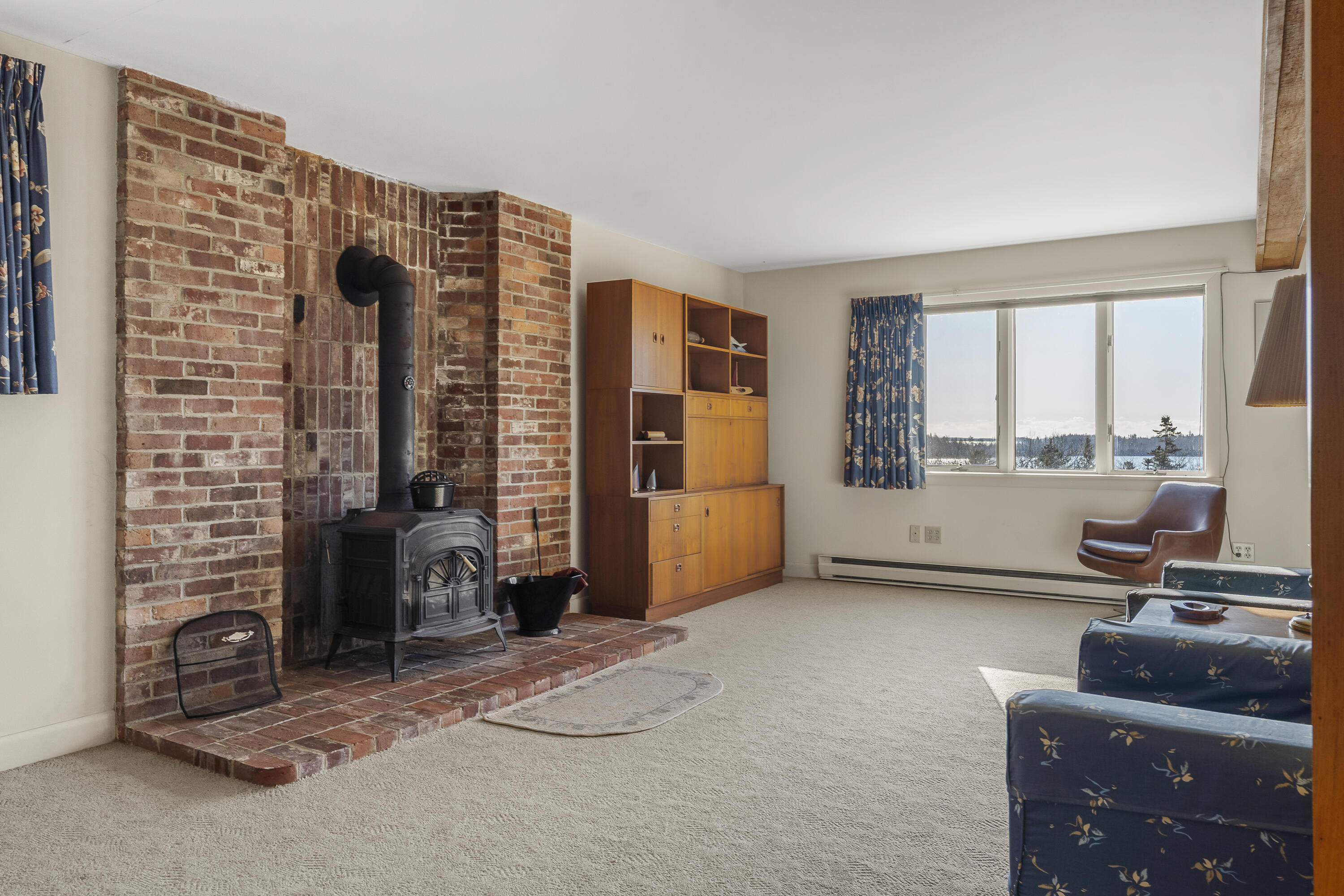 153 Back Shore Road Bristol ME 04564