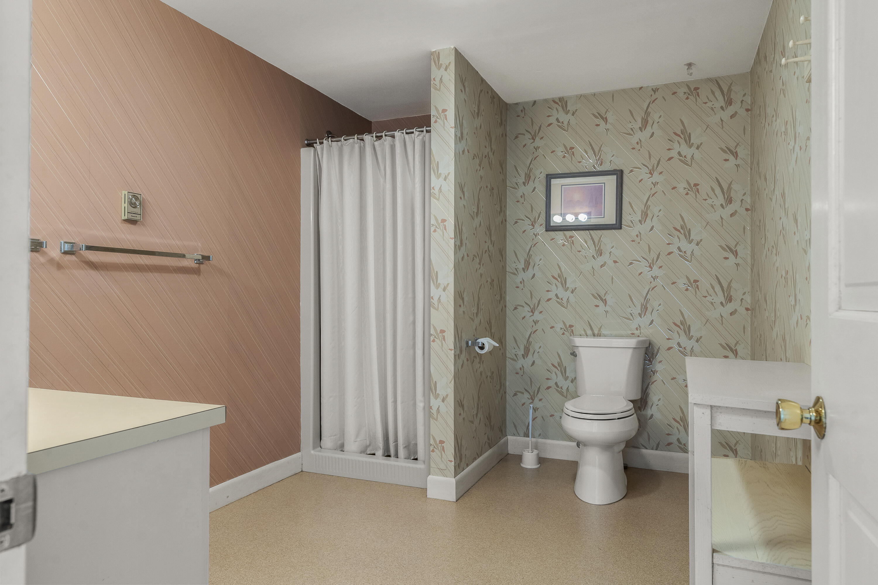 153 Back Shore Road Bristol ME 04564