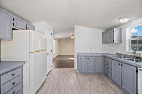 58 Fleming Street Lincoln ME 04457