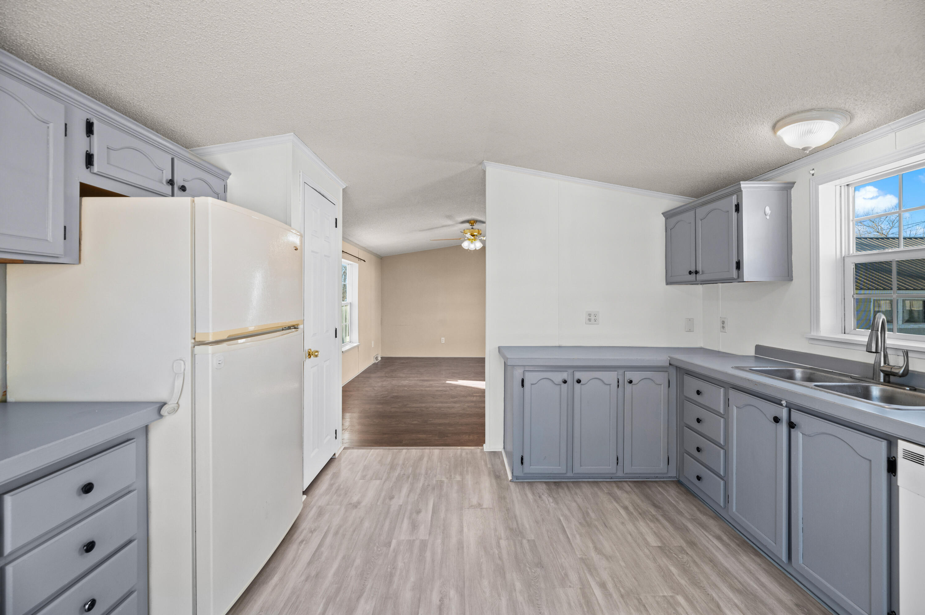 58 Fleming Street Lincoln ME 04457