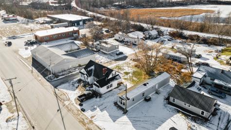 58 Fleming Street Lincoln ME 04457