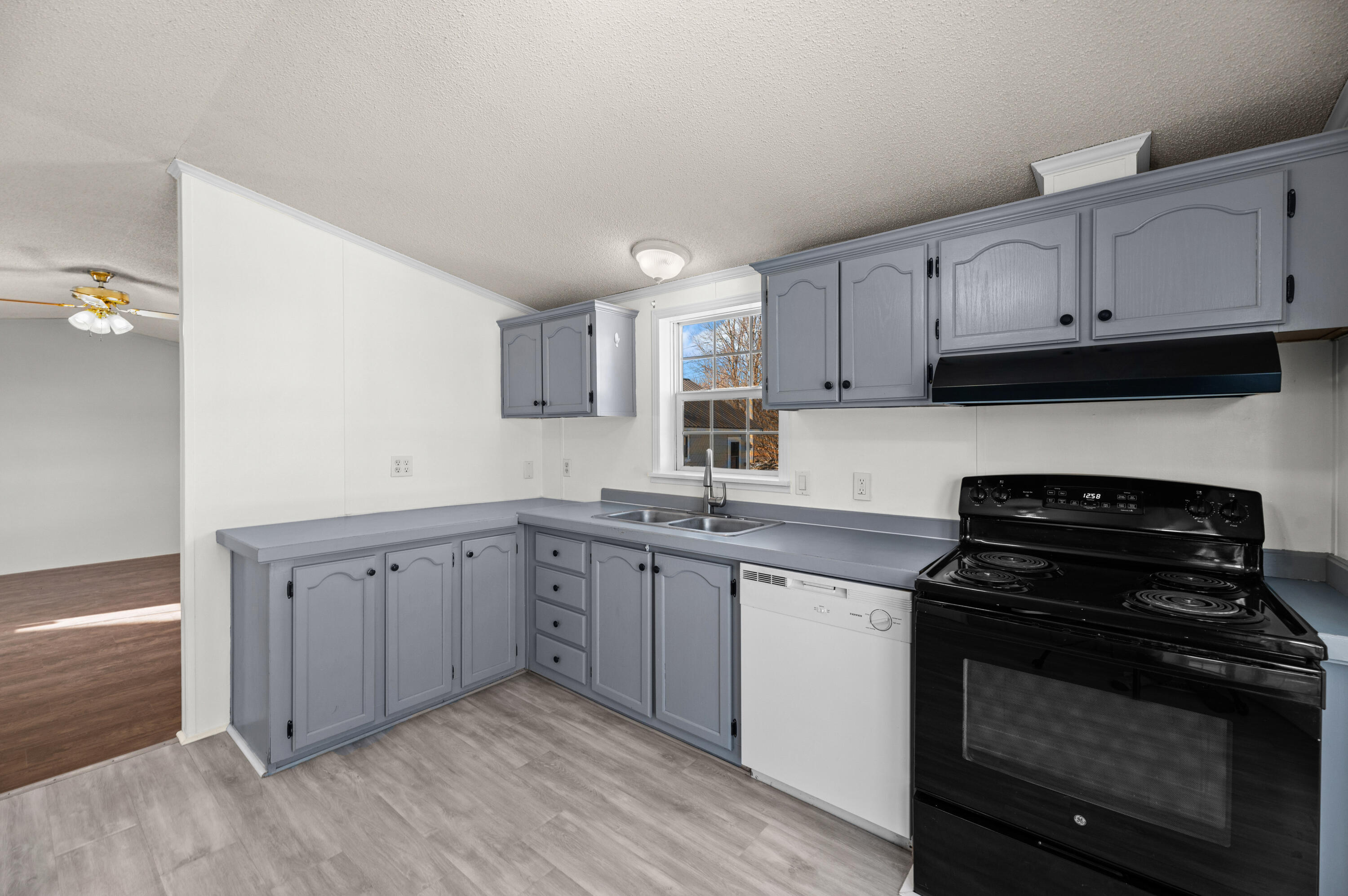 58 Fleming Street Lincoln ME 04457