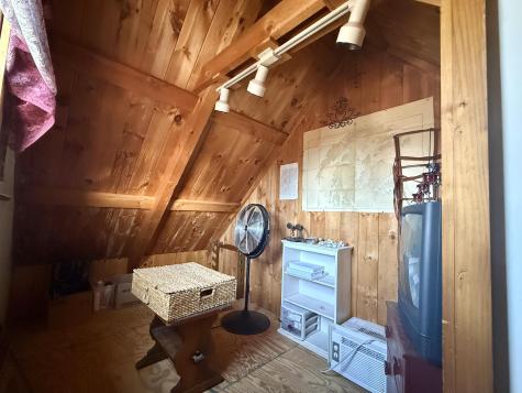 24 Old Harbor Road Vinalhaven ME 04863