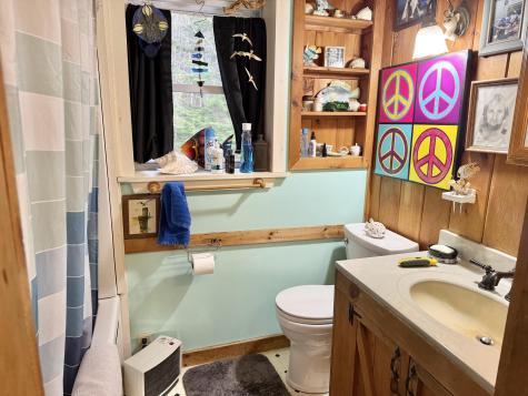 24 Old Harbor Road Vinalhaven ME 04863