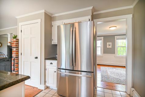 37 Clapboard Road Portland ME 04103