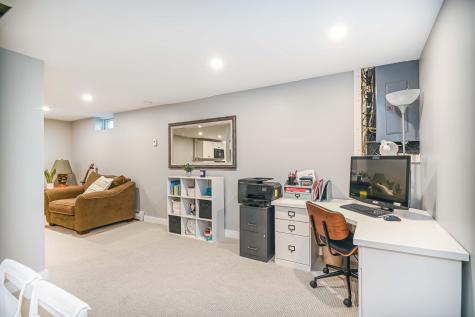37 Clapboard Road Portland ME 04103